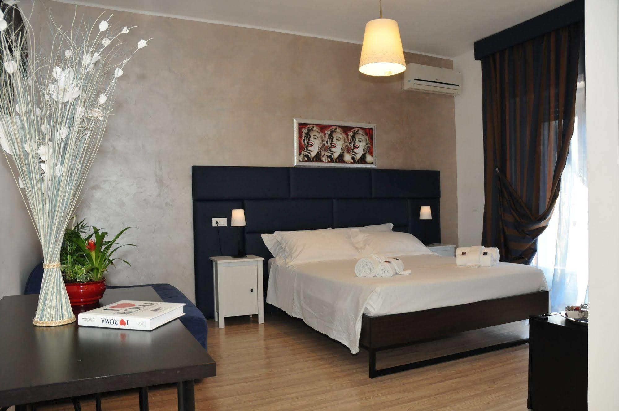 Check-Inn Rooms Rome Extérieur photo